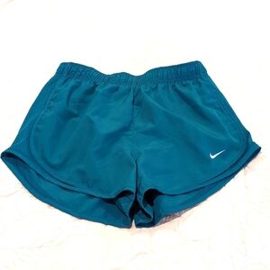 Women's nike drifit shorts